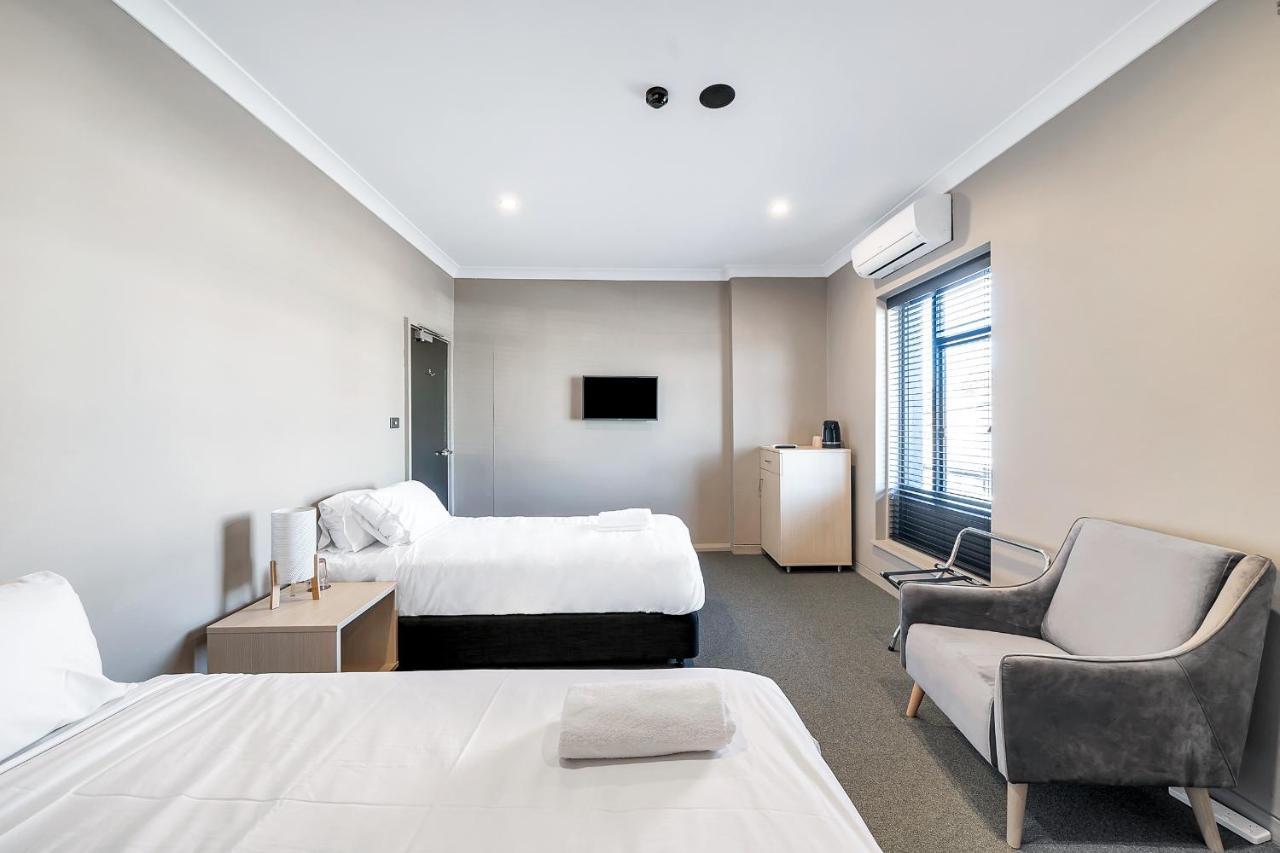 Illinois Hotel Сидни Екстериор снимка